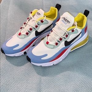NIKE Air Max 270 React  - New 8.5